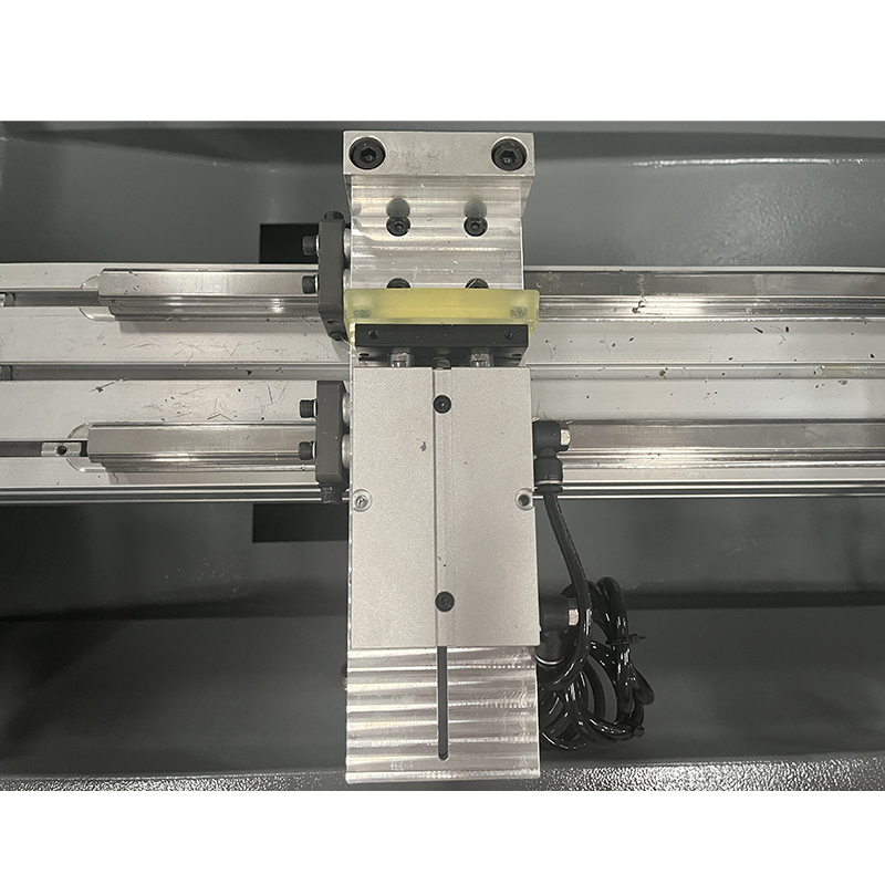 CNC800B2 CNC drilling and milling machine for aluminum profiles