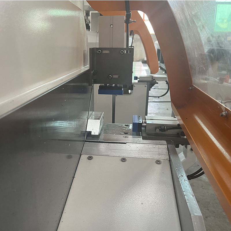 High-Precision Dual-Head Saw 405 for Accurate Cutting